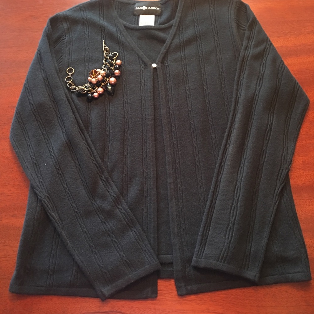 Black Sag Harbor twin set